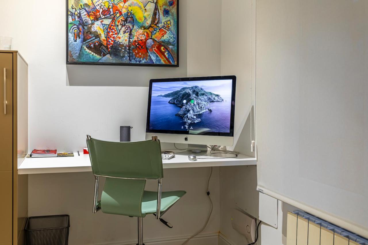 110 M2 Central Apartment In Abando Close To Guggenheim With Parking Bilbao Dış mekan fotoğraf