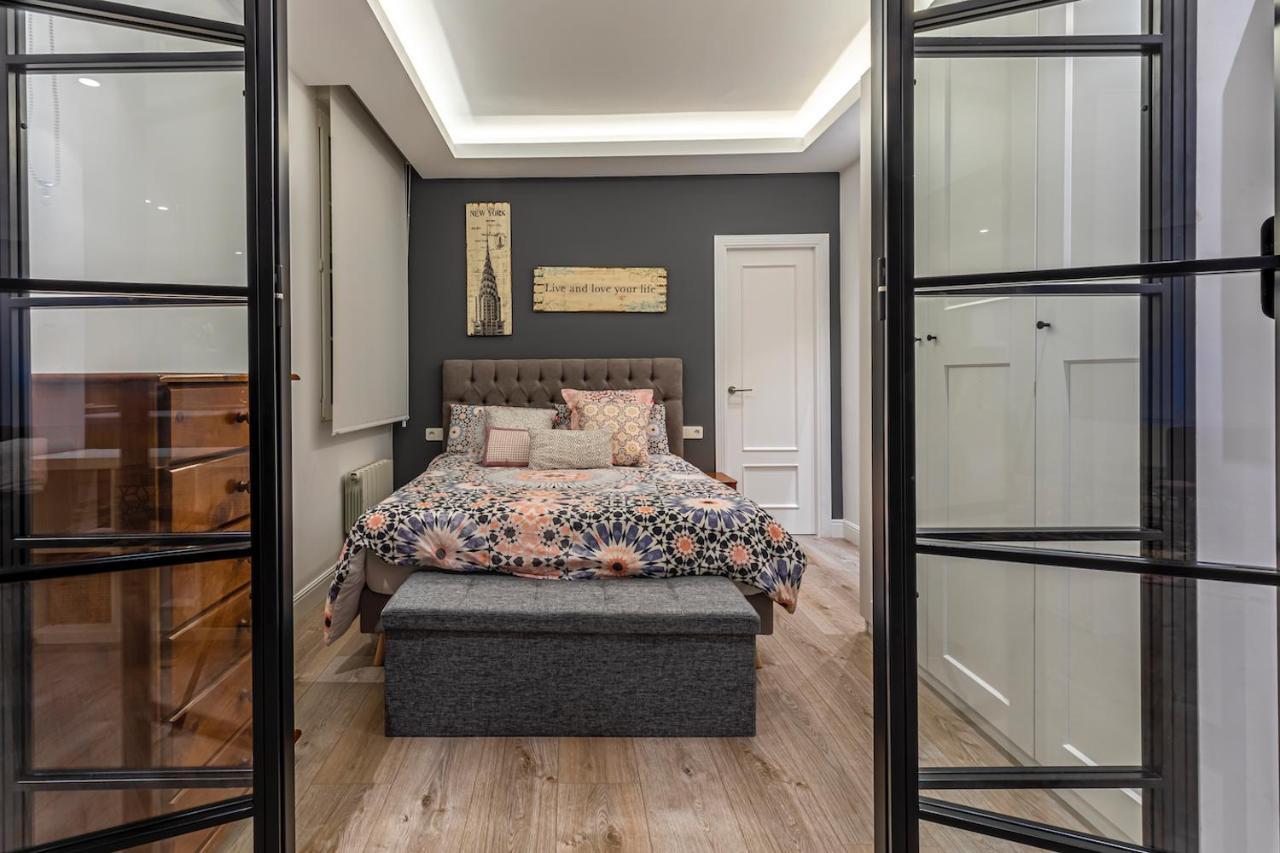 110 M2 Central Apartment In Abando Close To Guggenheim With Parking Bilbao Dış mekan fotoğraf