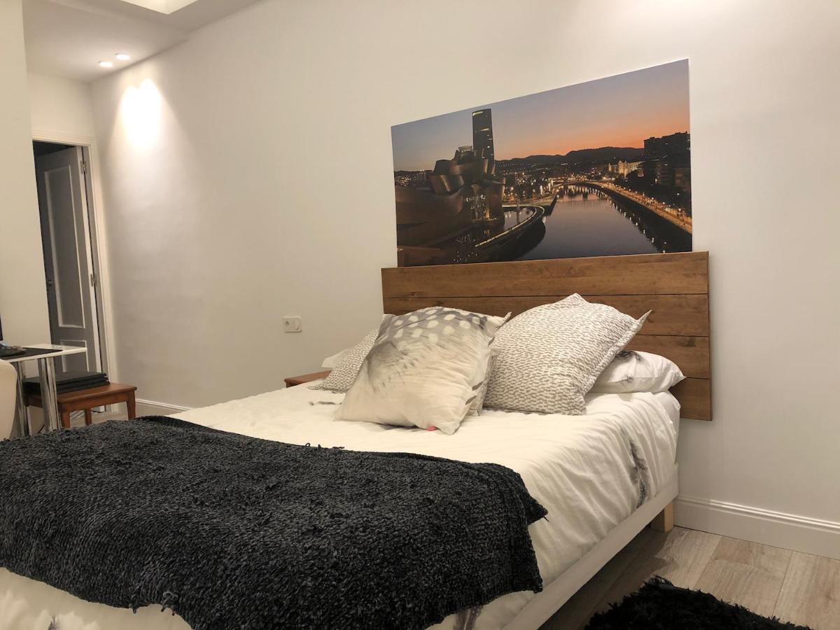 110 M2 Central Apartment In Abando Close To Guggenheim With Parking Bilbao Dış mekan fotoğraf