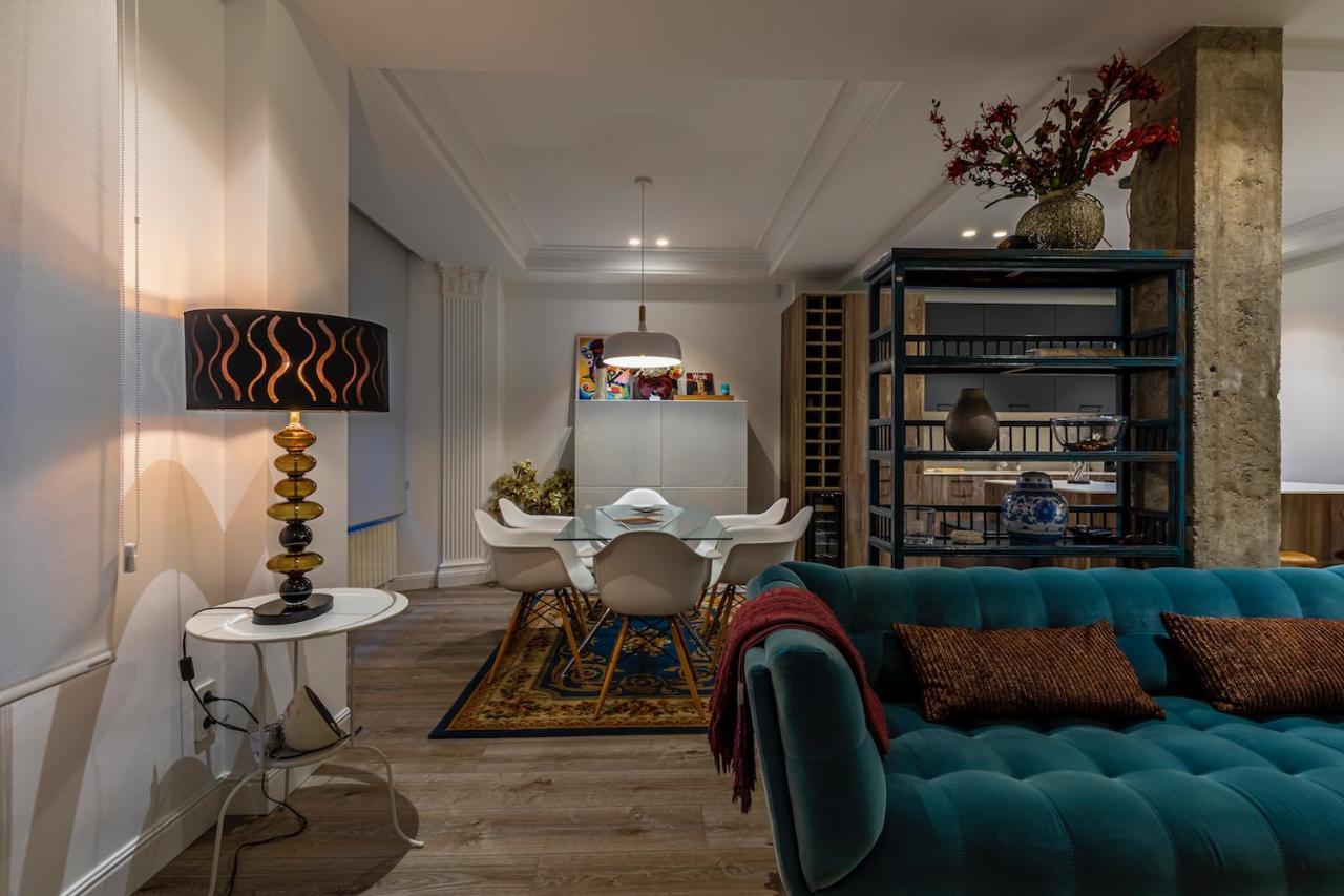 110 M2 Central Apartment In Abando Close To Guggenheim With Parking Bilbao Dış mekan fotoğraf